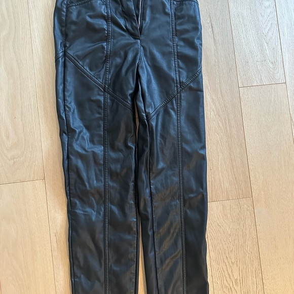 Aritzia rebel pants 0 - Picture 2 of 4